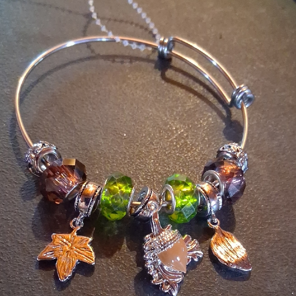 Elegant Silver and Green Charm Bracelet